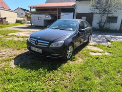 Schwarz Gebraucht 2010 Mercedes C180 Avantgarde Limousine | 7.999 € (Fairer Preis)