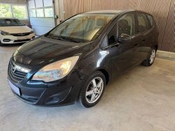 Schwarz Gebraucht 2012 Opel Meriva Edition Van / Kleinbus | 4.599 € (Fairer Preis)