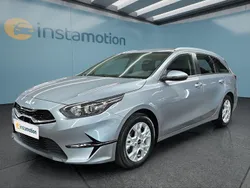 Silber Gebraucht 2023 Kia Ceed Kombi | 21.849 € (Fairer Preis)