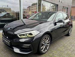 Schwarz Gebraucht 2021 BMW 120 Sport Line Kleinwagen | 18.750 € (Fairer Preis)
