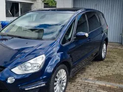 Blau Gebraucht 2013 Ford S-MAX Champions Edition Van / Kleinbus | 7.100 € (Etwas zu teuer)
