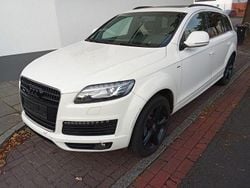 Weiß Gebraucht 2008 Audi Q7 S-Line SUV | 8.500 € (Guter Preis)