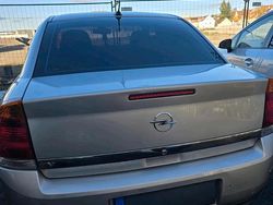 Silber Gebraucht 2002 Opel Vectra Elegance Limousine | 4.000 € (Teuer)