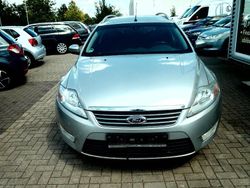 Silber Gebraucht 2007 Ford Mondeo Ghia Kombi | 1.800 € (Guter Preis)