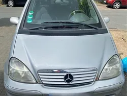 Silber Gebraucht 2001 Mercedes A170 | 599 €