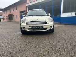 Weiß Gebraucht 2010 Mini One Clubman Kombi | 2.890 € (Superpreis)