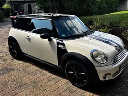Beige Gebraucht 2010 Mini Cooper Kleinwagen | 6.100 € (Fairer Preis)