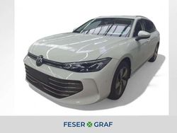 Pure white Gebraucht 2025 VW Passat Business Kombi | 33.950 € (Superpreis)