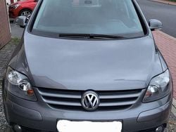 Grau Gebraucht 2008 VW Golf Plus Cross United Van / Kleinbus | 4.999 € (Fairer Preis)