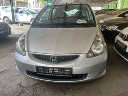 Silber Gebraucht 2006 Honda Jazz Cool Kleinwagen | 2.200 € (Etwas zu teuer)