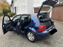 Blau Gebraucht 2001 VW Golf IV Edition Limousine | 2.499 € (Fairer Preis)