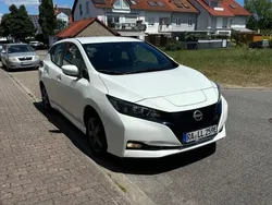 Weiß Gebraucht 2022 Nissan Leaf Acenta Kleinwagen | 14.100 € (Fairer Preis)