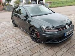 Grau Gebraucht 2016 VW Golf VII GTI Clubsport Limousine | 23.850 € (Guter Preis)