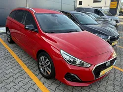 Rot Gebraucht 2019 Hyundai i30 YES! Kombi | 16.200 € (Guter Preis)