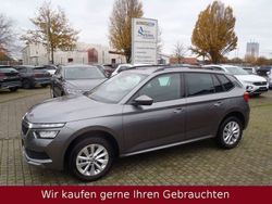 Graphite grau metallic (metallic) Gebraucht 2024 Skoda Kamiq Ambition SUV | 21.979 € (Fairer Preis)