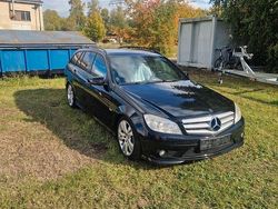 Schwarz Gebraucht 2009 Mercedes C220 AMG Kombi | 4.000 € (Guter Preis)