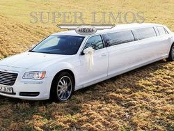 Weiß Gebraucht 2012 Chrysler 300C Limousine | 39.000 €