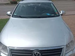 Silber Gebraucht 2011 VW Passat Trendline Kombi | 3.900 € (Superpreis)