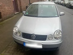 Grau Gebraucht 2001 VW Polo Kleinwagen | 1.499 € (Fairer Preis)