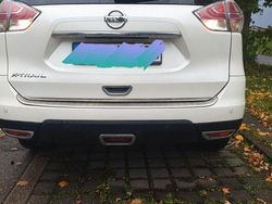 Weiß Gebraucht 2016 Nissan X-Trail Tekna SUV | 12.800 € (Fairer Preis)