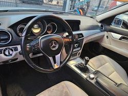 Grau Gebraucht 2011 Mercedes C200 Avantgarde Limousine | 7.999 € (Etwas zu teuer)
