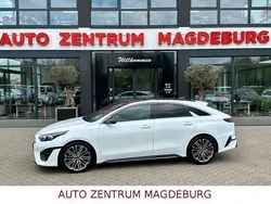 Weiß Gebraucht 2022 Kia ProCeed GT GT-Line Kleinwagen | 27.450 € (Fairer Preis)
