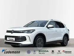 Pure white Gebraucht 2024 VW Tiguan Elegance SUV | 37.229 € (Fairer Preis)
