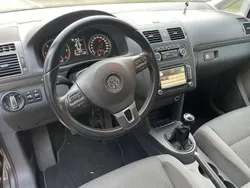 Grau Gebraucht 2010 VW Touran Comfortline Van / Kleinbus | 9.000 € (Teuer)