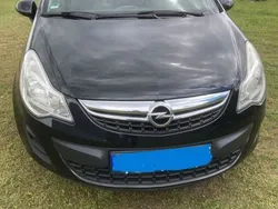 Schwarz Gebraucht 2013 Opel Corsa Active Kleinwagen | 3.500 € (Guter Preis)