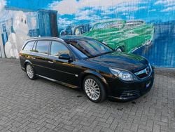 Schwarz Gebraucht 2007 Opel Vectra Cosmo Kombi | 4.700 € (Teuer)