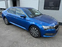 Blau Gebraucht 2023 Skoda Superb Style Limousine | 25.990 €