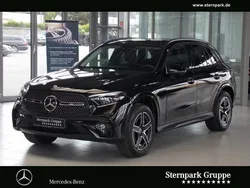 Lack obsidianschwarz Gebraucht 2023 Mercedes GLC300e Premium SUV | 64.980 € (Teuer)