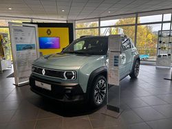 Grün Neu 2025 Renault 4 E-Tech Iconic SUV | 34.980 € (Fairer Preis)