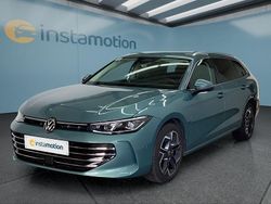 Grün Gebraucht 2025 VW Passat Kombi | 39.849 € (Guter Preis)