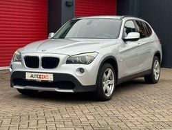 Silber Gebraucht 2011 BMW X1 Sport Line SUV | 8.990 € (Guter Preis)