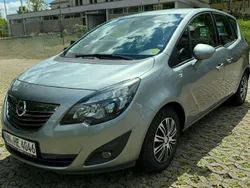 Silber Gebraucht 2010 Opel Meriva Innovation Van / Kleinbus | 4.000 € (Superpreis)
