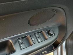 Grau Gebraucht 2012 VW Golf VII Kleinwagen | 6.000 € (Guter Preis)