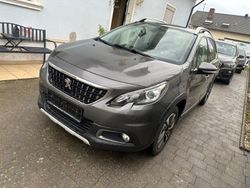 Lackierung platiniumgrau/metall (metallic) Gebraucht 2019 Peugeot 2008 Allure SUV | 11.399 € (Fairer Preis)