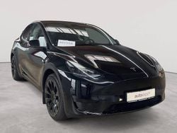 Solid black Gebraucht 2024 Tesla Model Y RWD SUV | 36.990 € (Fairer Preis)