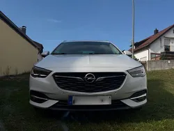 Weiß Gebraucht 2017 Opel Insignia Innovation Kombi | 10.000 € (Superpreis)