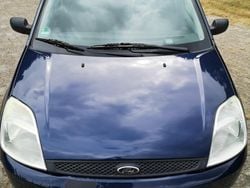 Blau Gebraucht 2004 Ford Fiesta Ambiente Kleinwagen | 2.200 € (Teuer)