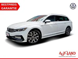 Weiss Gebraucht 2020 VW Passat R-line Kombi | 28.950 €