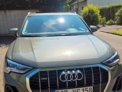 Grau Gebraucht 2019 Audi Q3 S-Line SUV | 26.900 € (Superpreis)