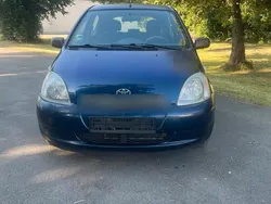 Blau Gebraucht 2002 Toyota Yaris Kleinwagen | 1.500 €