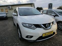 Weiß Gebraucht 2016 Nissan X-Trail Acenta SUV | 11.985 € (Guter Preis)