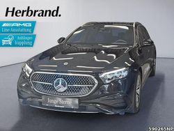 Metalliclack obsidianschwarz Gebraucht 2024 Mercedes E300 AMG Kombi | 50.890 € (Guter Preis)