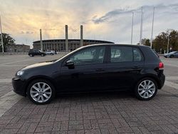 Schwarz Gebraucht 2011 VW Golf VI Trendline Limousine | 4.099 € (Fairer Preis)