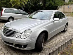 Silber Gebraucht 2008 Mercedes E200 Limousine | 9.250 € (Etwas zu teuer)