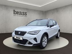 Nevada weiß metallic/magnetic grau metallic Gebraucht 2023 Seat Arona Xperience SUV | 21.950 € (Fairer Preis)