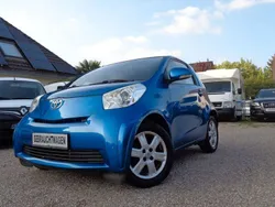 Blau Gebraucht 2009 Toyota iQ Kleinwagen | 4.350 € (Fairer Preis)